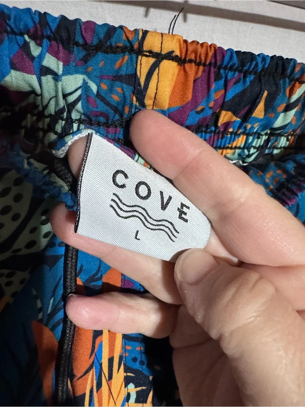 Cove mens teopical print swim trunks Size Large